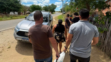 Casal é preso por cobrar mil reais de vereadora para não atear fogo em chácara no interior do Ceará