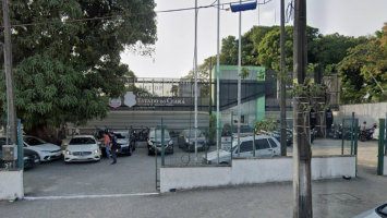 Advogado é preso por dirigir Porsche com sinais de embriaguez, mas é solto após pagar fiança