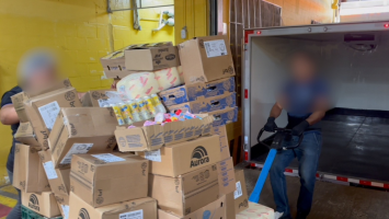 Supermercado de Fortaleza continha duas toneladas de alimentos vencidos e impróprios para consumo