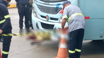 Ônibus atropela idoso de 72 anos em terminal de Fortaleza