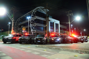 Latrocínio contra motorista de aplicativo leva polícia a quadrilha especializada em roubos de veículos no Ceará
